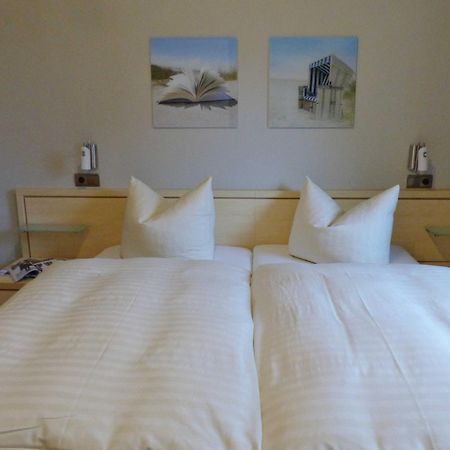 Ferienhaus Am Schmachter See 宾茨 外观 照片